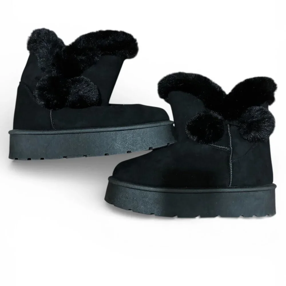 women winter shoes Size 10